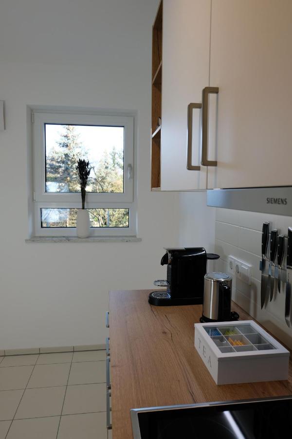 Design Apartment Nr 1 Mit Terrasse Und Parkplatz Straubing Esterno foto